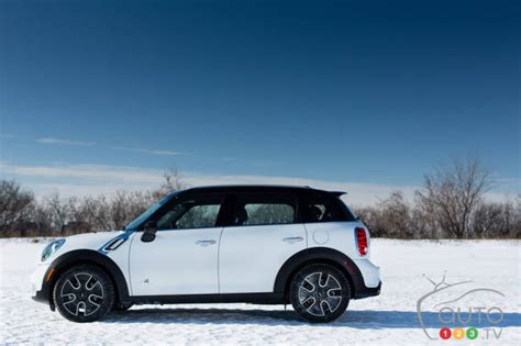 2013 MINI Cooper S Countryman ALL4 Review