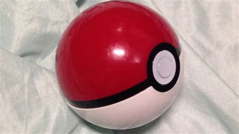 Very Cool 🔴 Pokemon Pokeball Review Irl Youtube