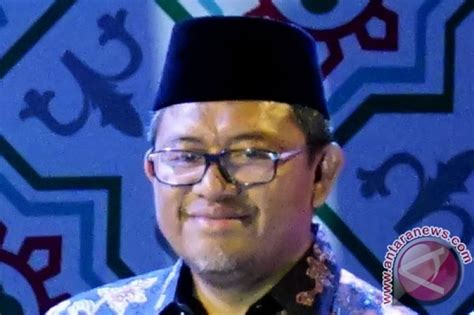 Aher Ingatkan Warga Bijak Gunakan Media Sosial ANTARA News