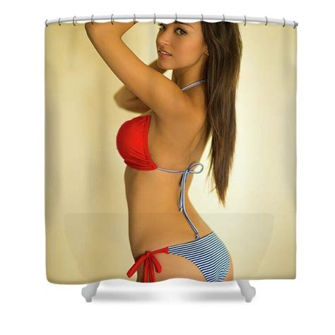 8 Hot Sexy Miroslava Bikini Pics