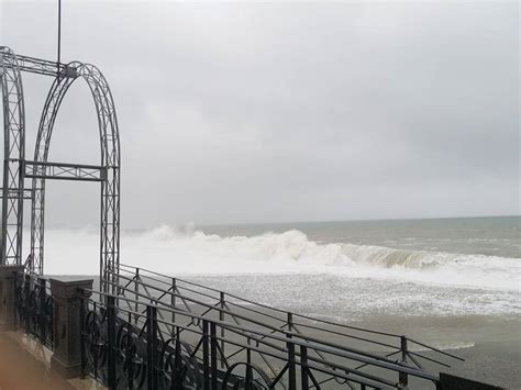 Maltempo In Calabria Mareggiate Nelle Zone Joniche Foto Da Gioiosa E