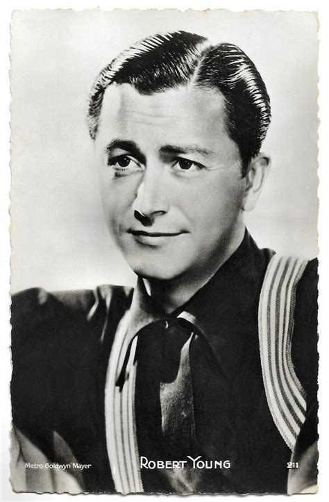 Robert Young French Postcard By Editions Pi Paris No Flickr