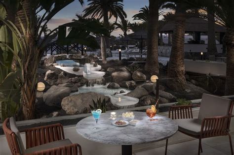 Meliá Salinas - Adults Only (16+) - Costa Teguise, Lanzarote - On The Beach