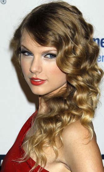 taylor-swift-curls-glamorous - My New Hair