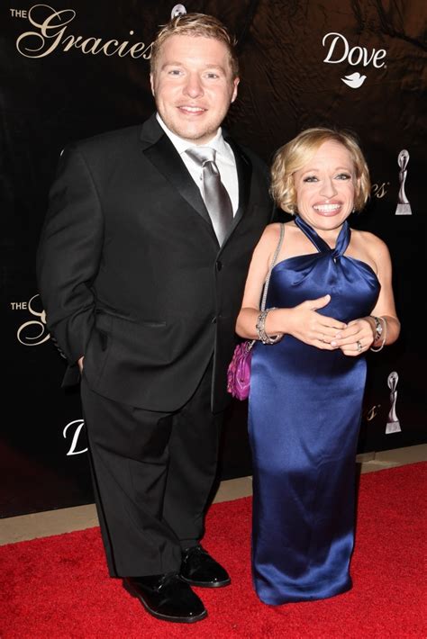 ‘little Couple Star Jen Arnolds Cancer Is In Remission New York