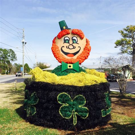 Leprechaun And Pot Ogold Hay Art Sculpture Bauman Chiropractic