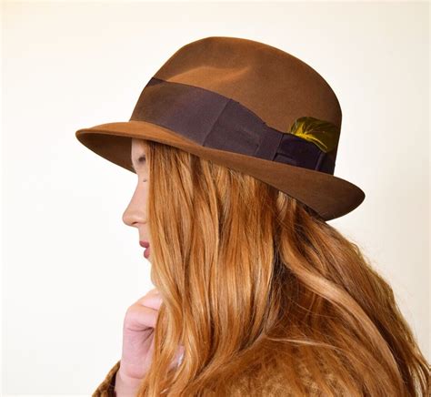 1960s Authentic Vintage Dark Brown Felt Fedora With Feather Size 7 14