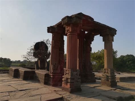 Hindu Temples Of India Eran Group Of Monuments The Temple Complex