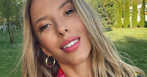 Ewa Chodakowska na filmie w bikini Niewiele zasłania