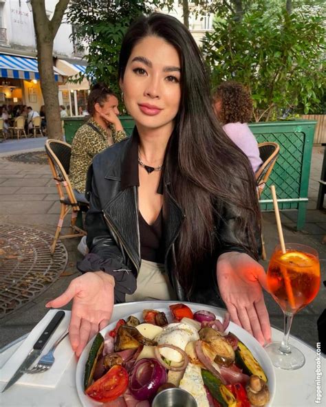 CarolineKwan Nude OnlyFans Leaks Fappening FappeningBook