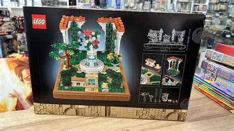 LEGO Icons 10359 Il Giardino Della Fontana Modellino Da Esposizione Con