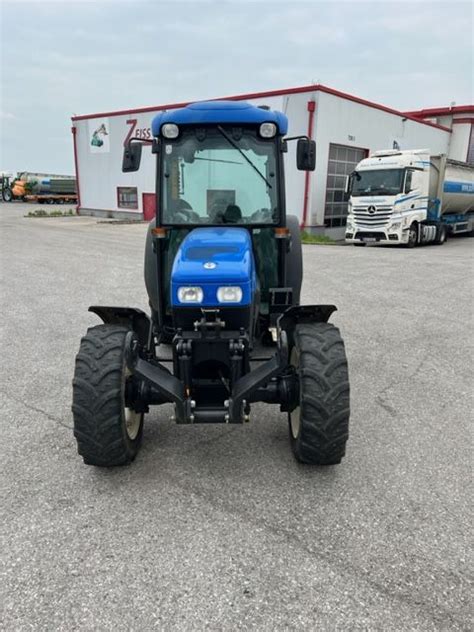 New Holland TN 85 FA DT SuperSteer druckloser Rücklauf Landwirt