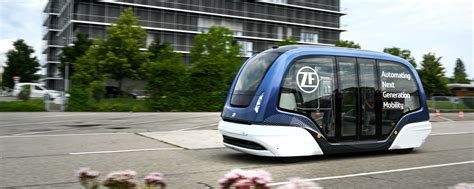 Mit Autonomen Shuttles Sauber Durch Die Stadt Zf