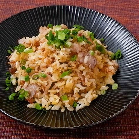 豚バラ肉のかつお節チャーハン 作り方・レシピ クラシル