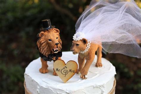 Lion And Lioness Wedding Cake Topper Safari Or Zoo Theme Cake Etsy