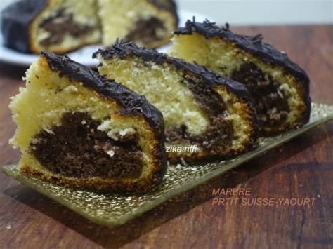 Gâteau ou cake marbré au petit suisse et yaourt Recette par Zika