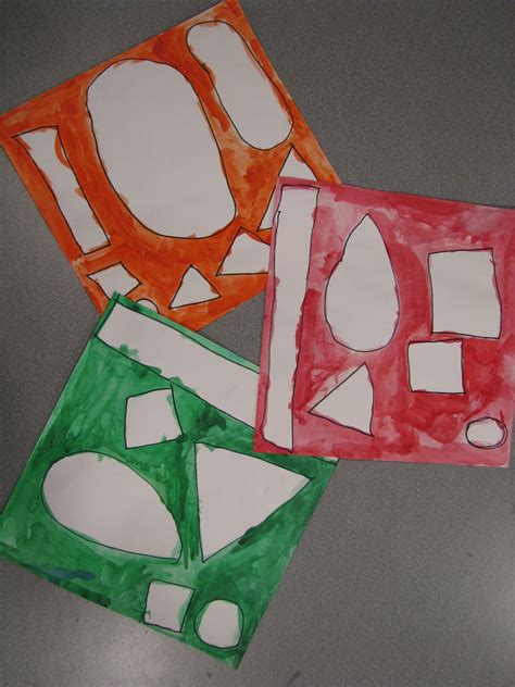 WES Kindergarten Art: SHAPES, PATTERNS AND PAINT!