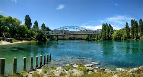 "Alexandra, New Zealand [OC] [3534x1915]" by Angryferret in EarthPorn ...