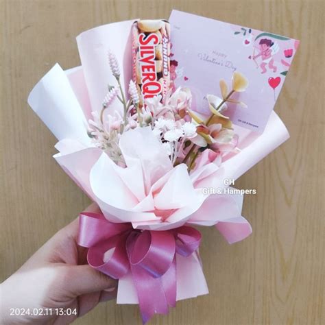 Jual Coklat SilverQueen Buket Bunga Love Special Edition Kado Valentine