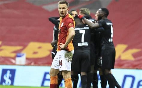 Galatasaray da Fatih Terim den Martin Linnes kararıGalatasaray