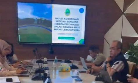 Jabar Mitigasi Bencana Hidrometeorologi Saat Mudik