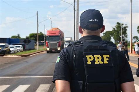 Operação Natal 2023 Prf Registra 30 Acidentes E 8 Mortes Nas Rodovias