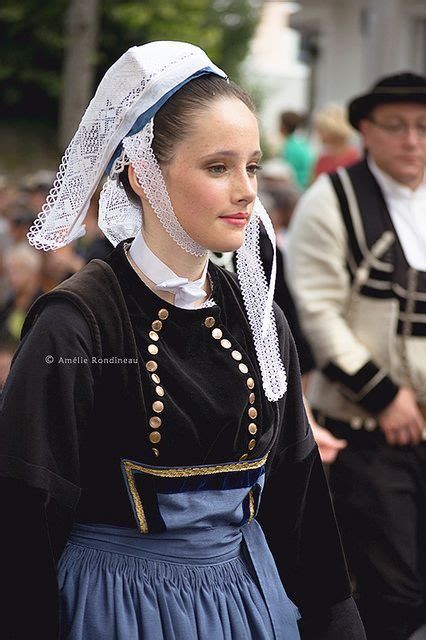 Cercle Celtique Du Croisty Danserien Ar Vro Pourlet Fil