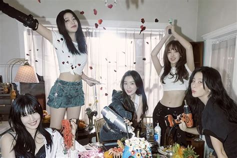 Red Velvet Arrasa En Las Listas Mundiales De Itunes Con “the Reve