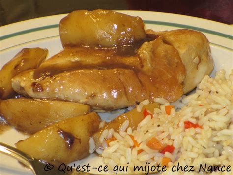 Qu est ce qui mijote chez Nance Suprêmes de poulet aux pommes et au