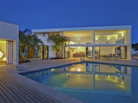 Modern Caribbean Houses