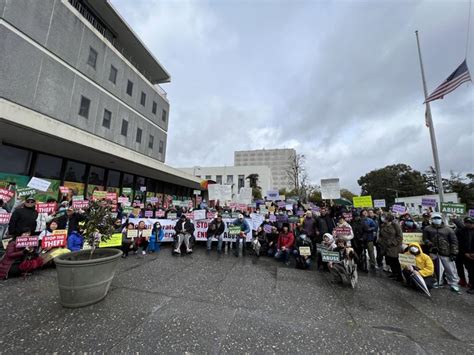 租霸橫行／「職業租霸」欠租14萬 灣區華人房東絕食抗議 租霸橫行 焦點 世界新聞網