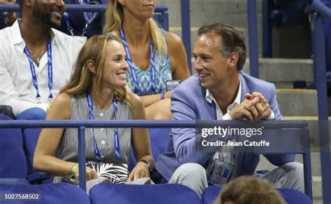 Martina Hingis Photos and Premium High Res Pictures - Getty Images