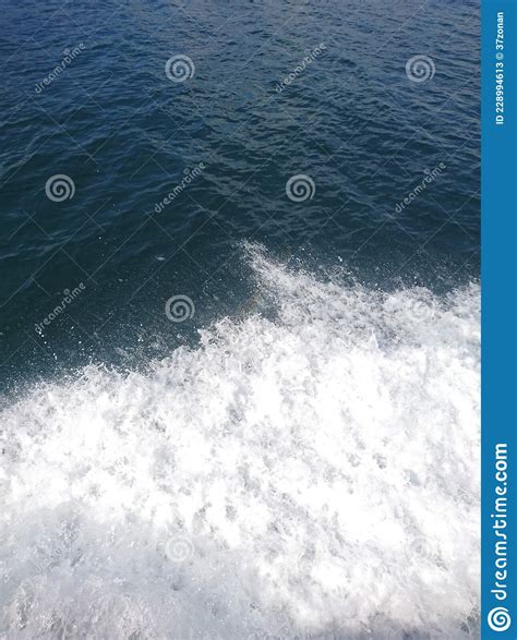 A Onda Branca Do Mar Vira Espuma Fundo E Textura Colocar Para O Seu