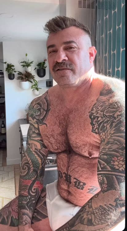 Mature Masculine Men Tumblr Tumbex