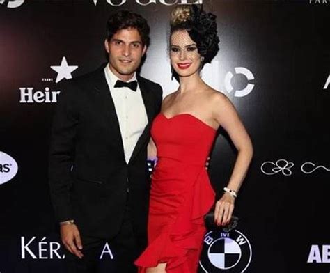 Rafael Do Bbb Diz Que Andr Martinelli Gay E Ex Brother Responde