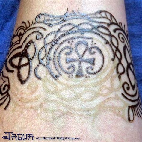 Jagua All Natural Body Art | Temporary Blue Black Tattoos | San Franccisco Bay Area