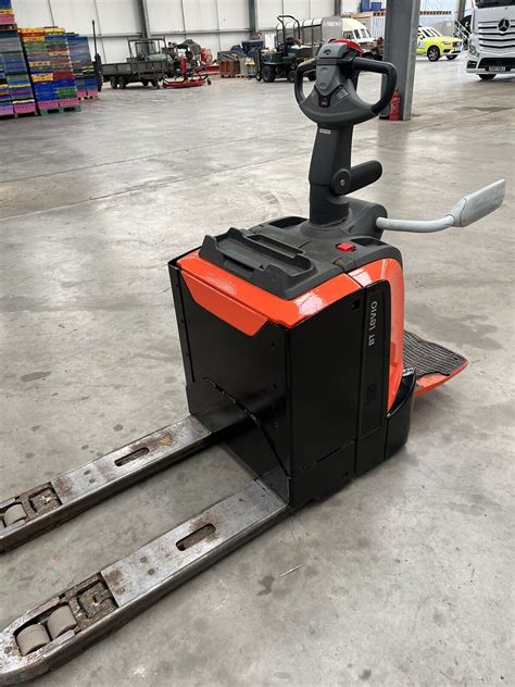 Toyota Lpe Pallet Truck Ebay