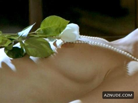 ELIZABETH KATZ Nude AZNude