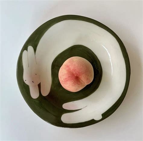 suguru on Twitter | Ceramic painting, Ceramics pottery art, Pottery painting