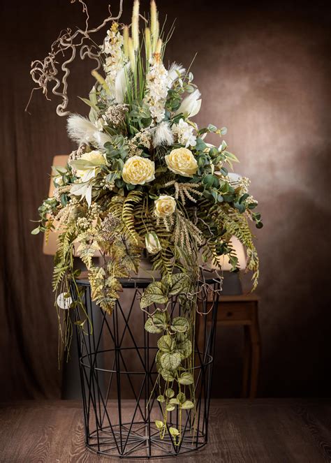 Composizione Di Fiori Artificiali Grande Con Rose Pampas E Verde