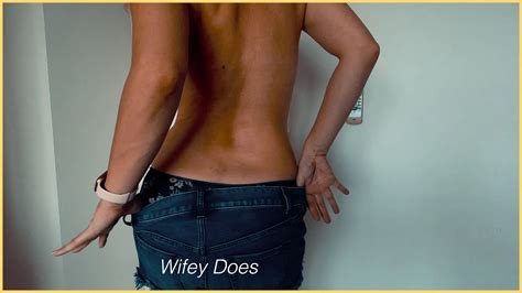 Wifey Loves To Show Her Perfect Body Nude Pics Xhamster