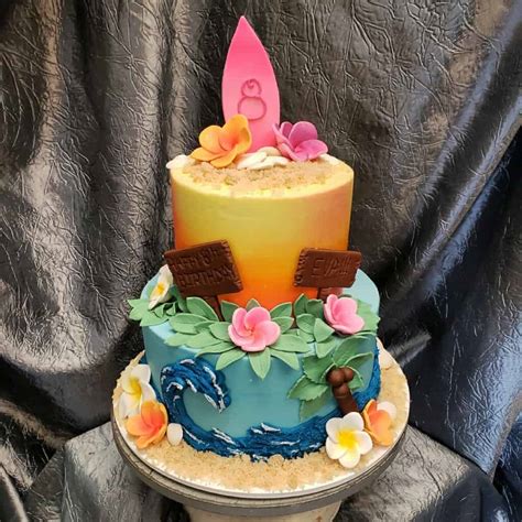 Update More Than 191 Hawaiian Theme Cake Hethongthietbivesinh Vn