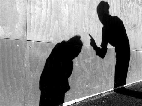 Xem phim Sex Education tôi hối hận vì CÂU NÓI khiến con tổn thương Hoá ra trẻ không cần