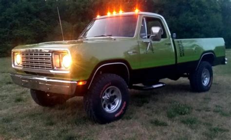 1975 Dodge Power Wagon W200 For Sale