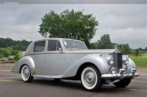 1954 Rolls-Royce Silver Dawn - conceptcarz.com