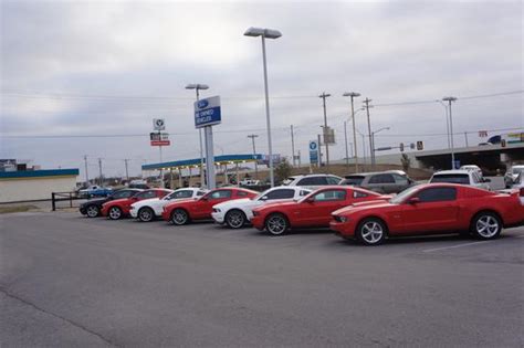 Bob Moore Ford Car Dealership In Oklahoma City Ok Kelley