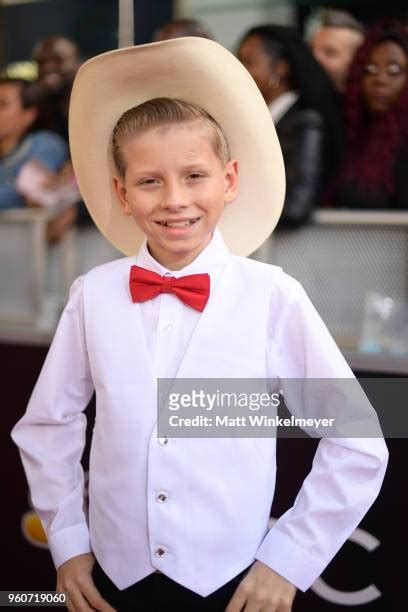 Mason Ramsey Singer Photos and Premium High Res Pictures - Getty Images