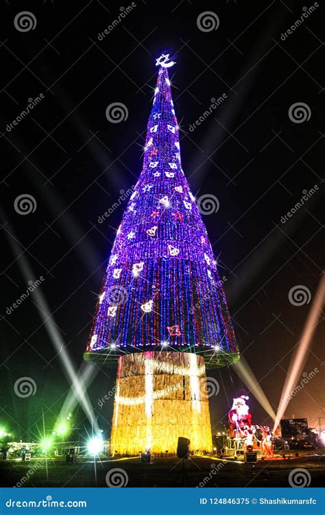 World S Tallest Christmas Tree Sri Lanka Stock Image Image Of