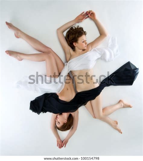 Beauty Naked Woman Yin Yang Position Stock Photo 100154798 Shutterstock