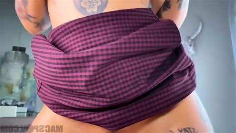 Latina Rabuda Tatuada Dando A Buceta Pra Desconhecido Nesssas Ferias